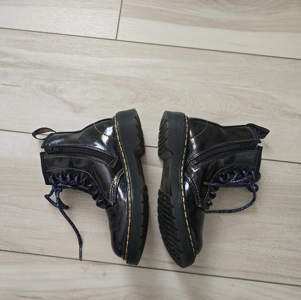 Dr. Martens Junior 1460 Sparkle Rays Lace Up Boots in Black